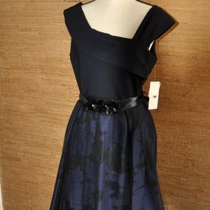 Rickie Freeman Teri Jon Black & Navy Gown 16 NWT
